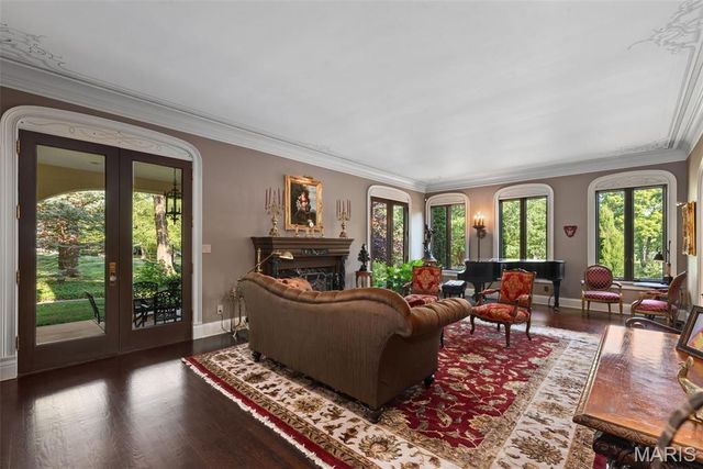 441 Park Road, Webster Groves, MO 63119