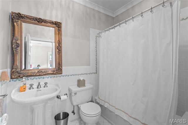 441 Park Road, Webster Groves, MO 63119