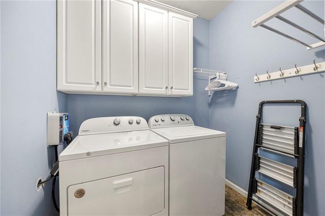12705 W 125th Street, Overland Park, KS 66213