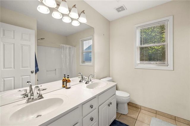 12705 W 125th Street, Overland Park, KS 66213