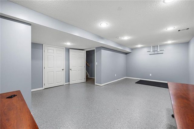 12705 W 125th Street, Overland Park, KS 66213