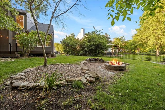 12705 W 125th Street, Overland Park, KS 66213