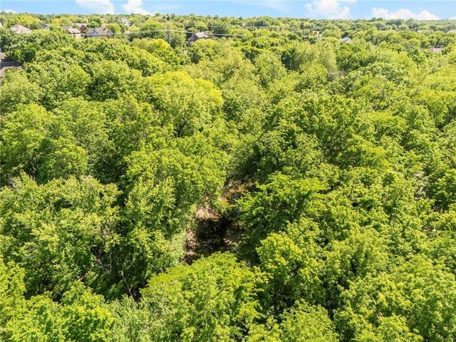 12705 W 125th Street, Overland Park, KS 66213
