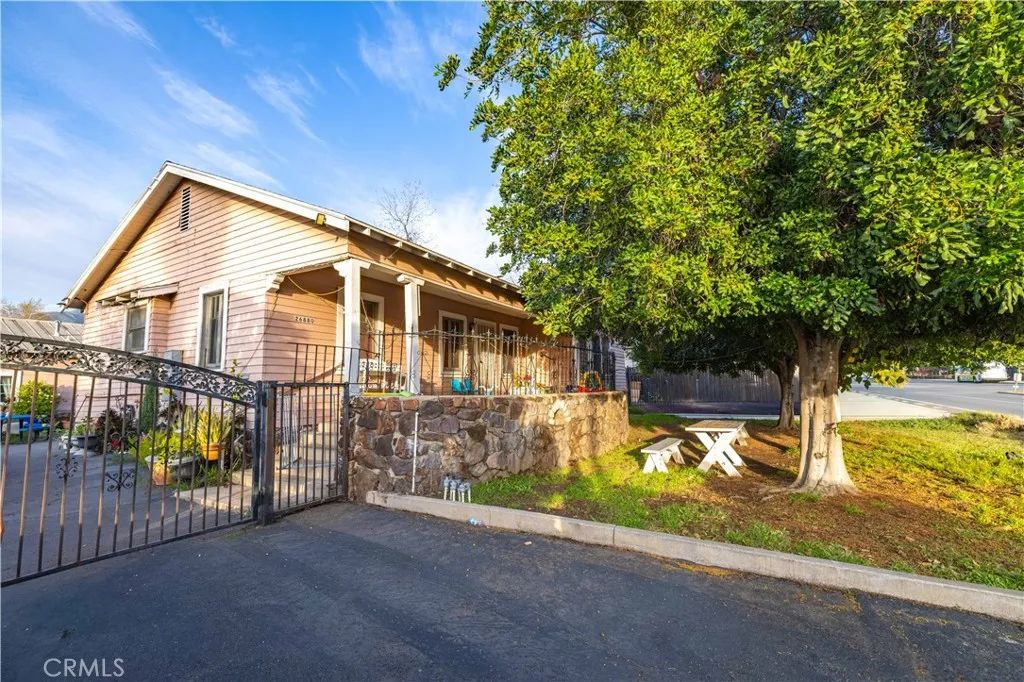 26880-26878 Baseline, Highland, CA 92346