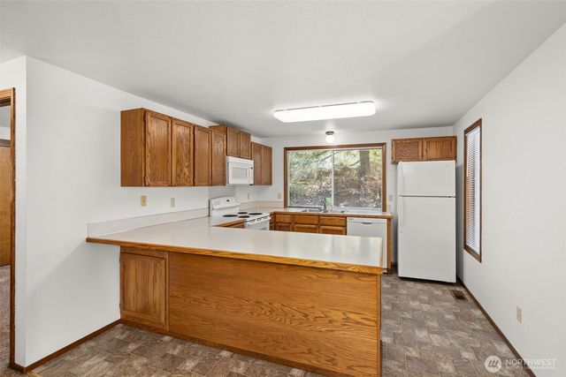 2896 Fortner Drive SW, Tumwater, WA 98512