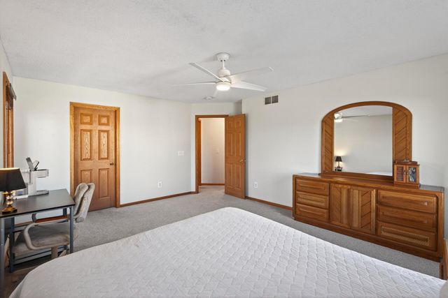18451 97th Place N, Maple Grove, MN 55311