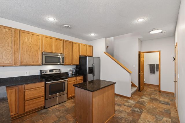 18451 97th Place N, Maple Grove, MN 55311