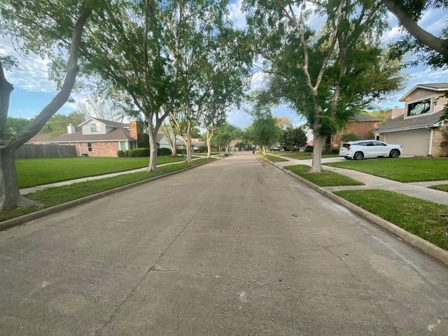 3423 Woodsage Drive, Sugar Land, TX 77479