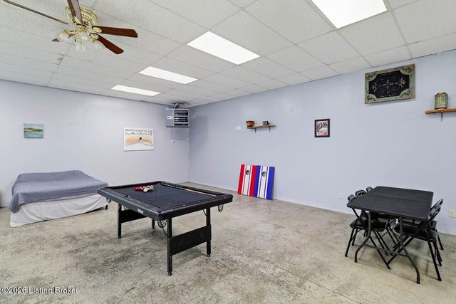 219 West Ave, Mt Washington, KY 40047