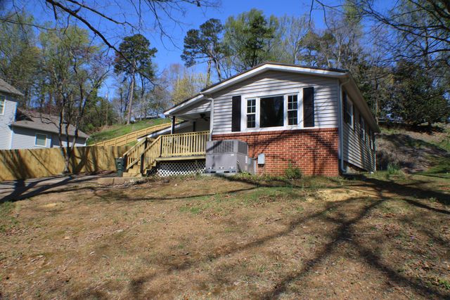 327 Shanty Lake Drive, Chattanooga, TN 37419