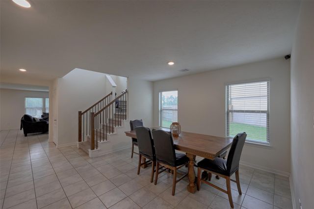 622 Coyote Canyon Court, Magnolia, TX 77354