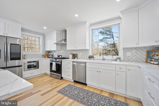 1314 KRESSON, Cherry Hill, NJ 08003