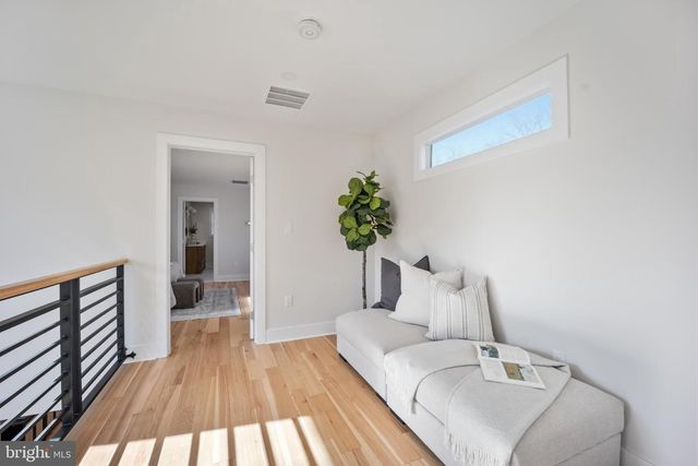 1314 KRESSON, Cherry Hill, NJ 08003