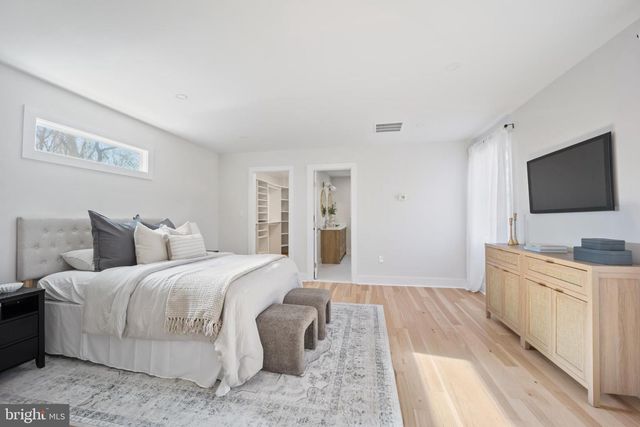 1314 KRESSON, Cherry Hill, NJ 08003