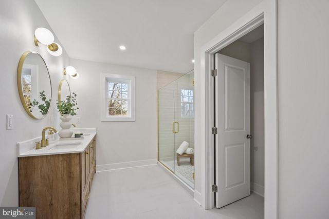 1314 KRESSON, Cherry Hill, NJ 08003