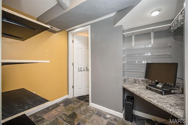 404 Elmwood Drive, St Charles, MO 63301