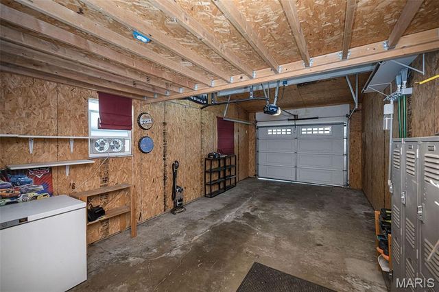 404 Elmwood Drive, St Charles, MO 63301