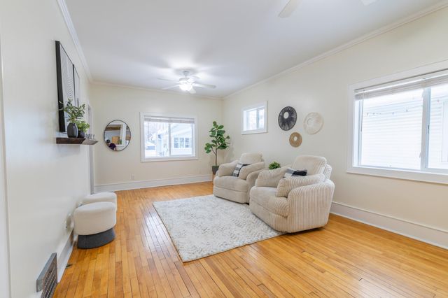 1119 9th Street N, Fargo, ND 58102