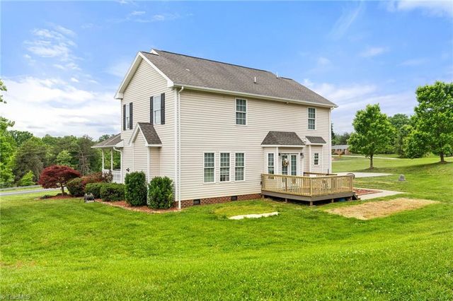 1812 Cadle Ford Road, Mount Airy, NC 27030