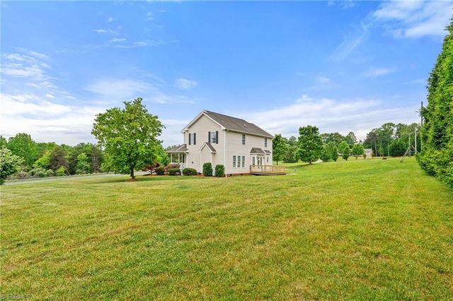 1812 Cadle Ford Road, Mount Airy, NC 27030