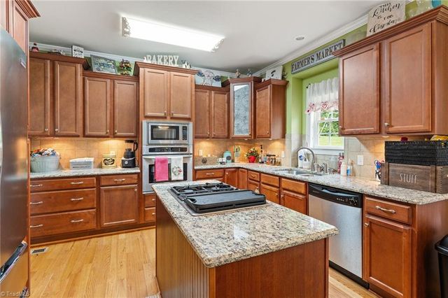 1812 Cadle Ford Road, Mount Airy, NC 27030