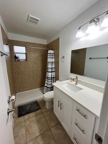 1979 Juno Road, North Palm Beach, FL 33408