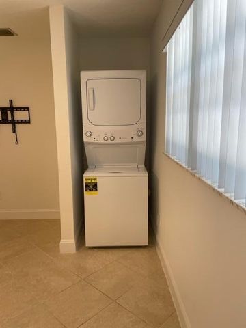 1979 Juno Road, North Palm Beach, FL 33408