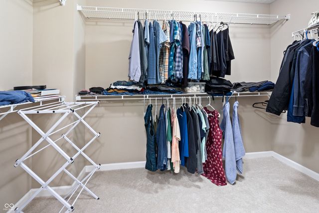 7727 Tanager Court, Zionsville, IN 46077