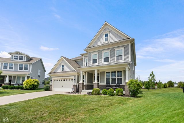 7727 Tanager Court, Zionsville, IN 46077