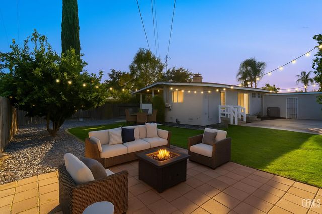 3112 Melrose Avenue, Bakersfield, CA 93308