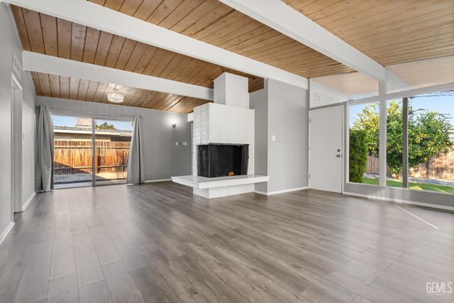 3112 Melrose Avenue, Bakersfield, CA 93308