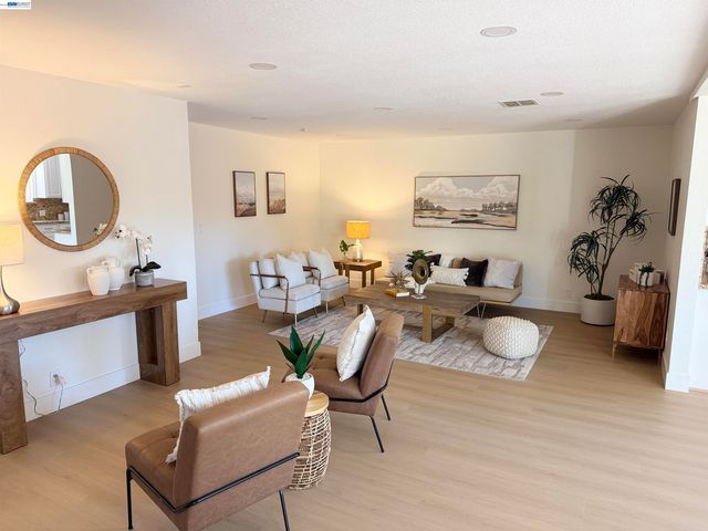 4311 Fellows St, Union City, CA 94587