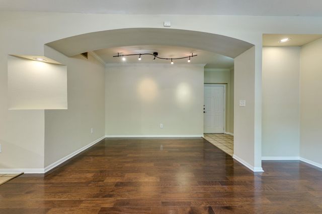 9525 N Capital Of Texas Highway 414, Austin, TX 78759