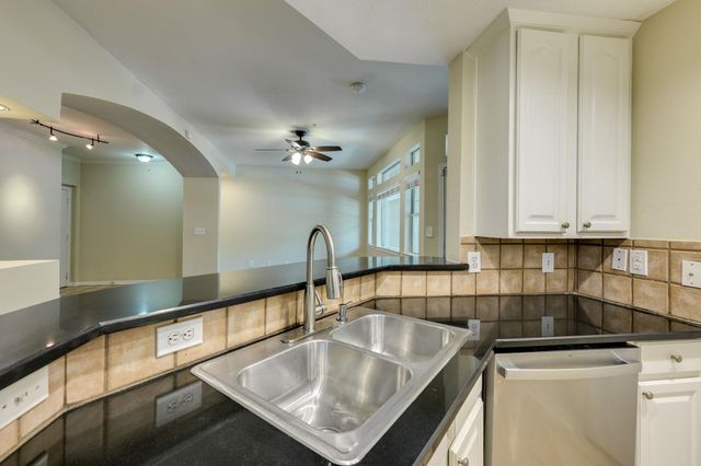 9525 N Capital Of Texas Highway 414, Austin, TX 78759