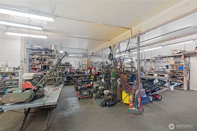 1413 112th Street S, Tacoma, WA 98444