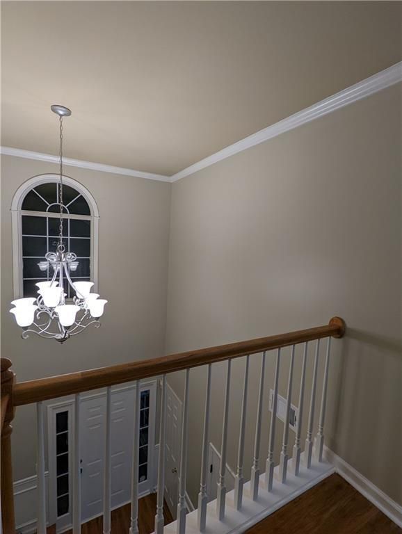 Image 5 of property listing at 4905 Weathervane Drive, Alpharetta, GA 30022