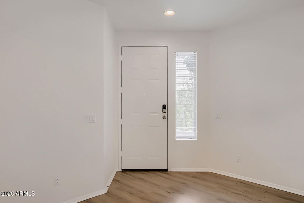9403 W ROSS Avenue, Peoria, AZ 85382 — photo 5