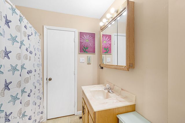 104 Elm Court, Pine Knoll Shores, NC 28512