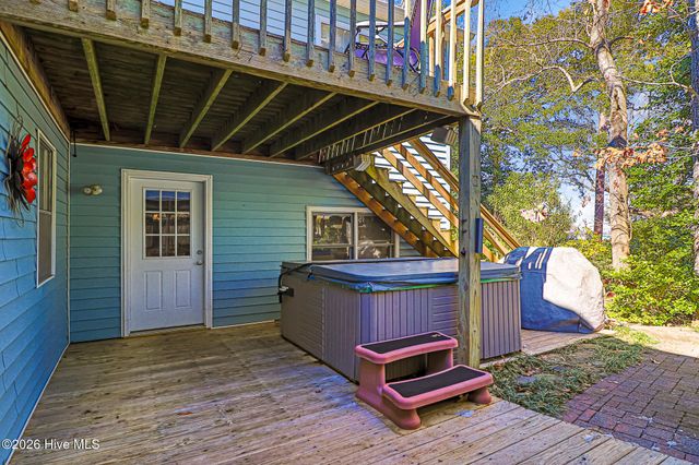 104 Elm Court, Pine Knoll Shores, NC 28512