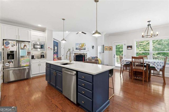 6234 Eagles Crest Drive NW, Acworth, GA 30101
