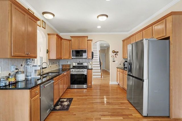 2416 Brynlyn Woods NE Drive, Conyers, GA 30013