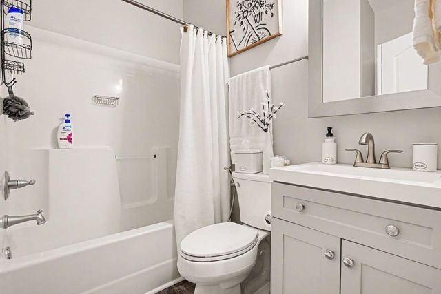 2416 Brynlyn Woods NE Drive, Conyers, GA 30013