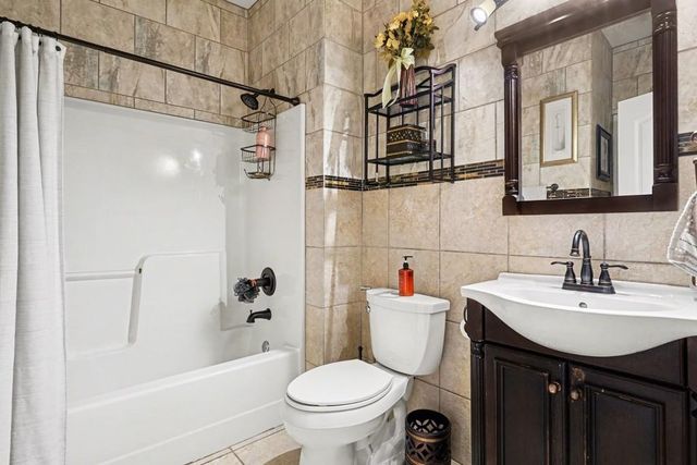 2416 Brynlyn Woods NE Drive, Conyers, GA 30013