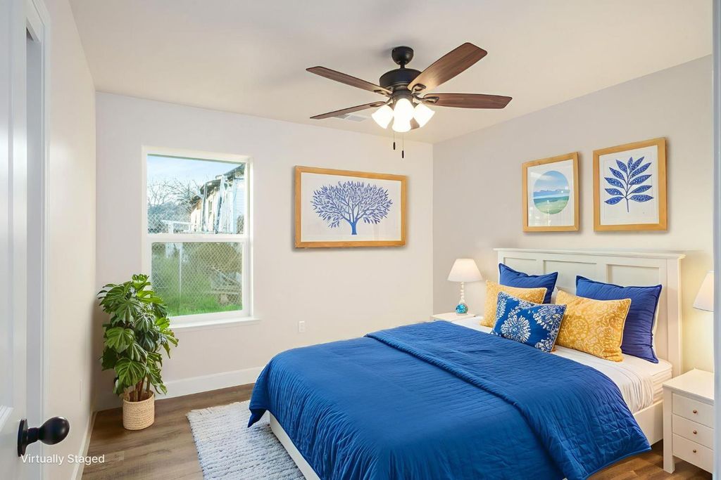 Image 21 of property listing at Address unavailable.