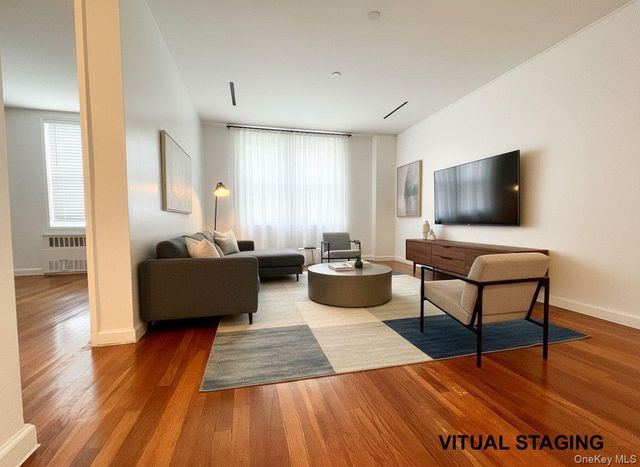 60-11 Broadway 6A, Woodside, NY 11377