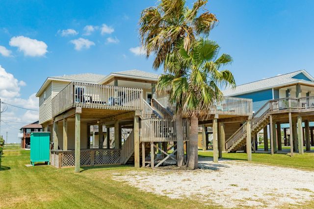 507 Point Lookout, Surfside Beach, TX 77541