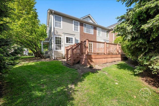 2582 Lorraine Circle 2582, Geneva, IL 60134