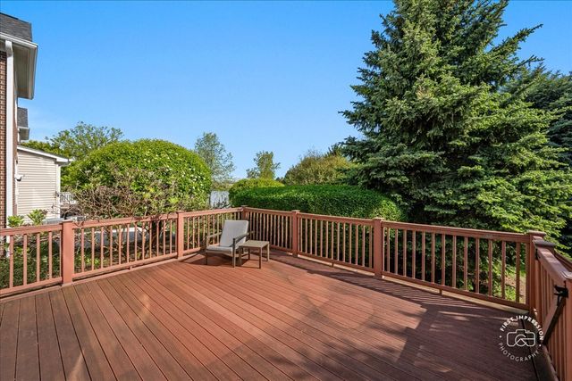2582 Lorraine Circle 2582, Geneva, IL 60134