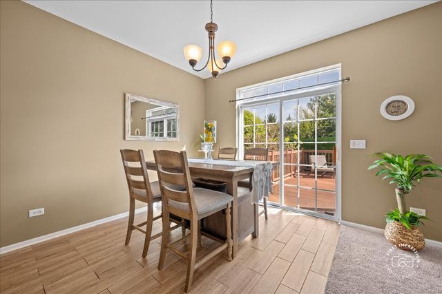 2582 Lorraine Circle 2582, Geneva, IL 60134