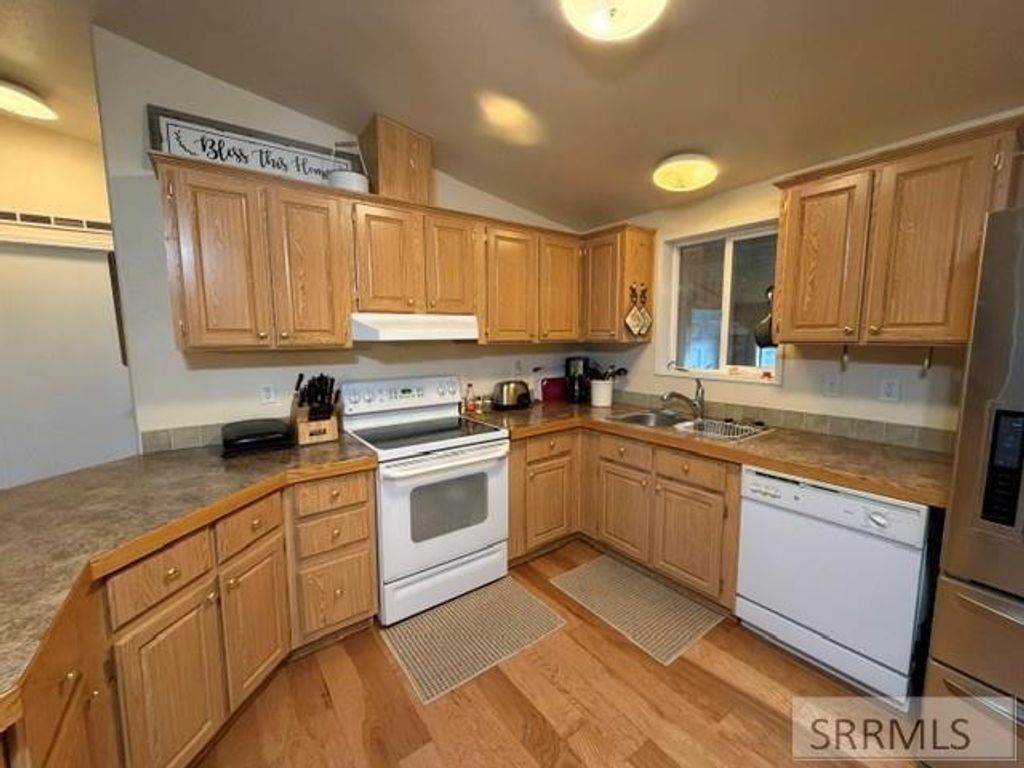 Image 7 of property listing at 805 E Lemhi Avenue, Salmon, ID 83467